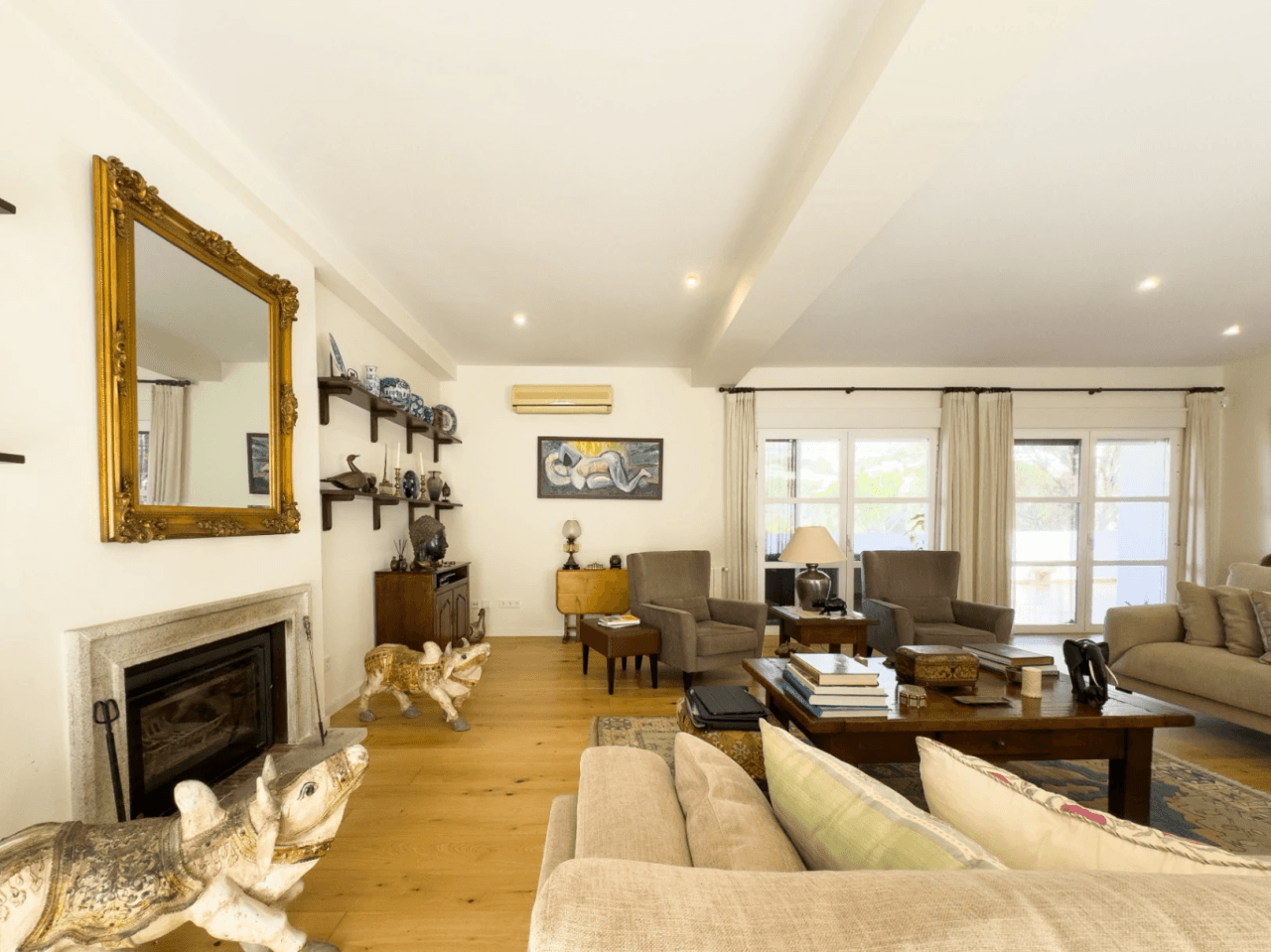 Fully Refurbished 4-Bedroom Villa with Golf, Mountain and Sea Views in Altea