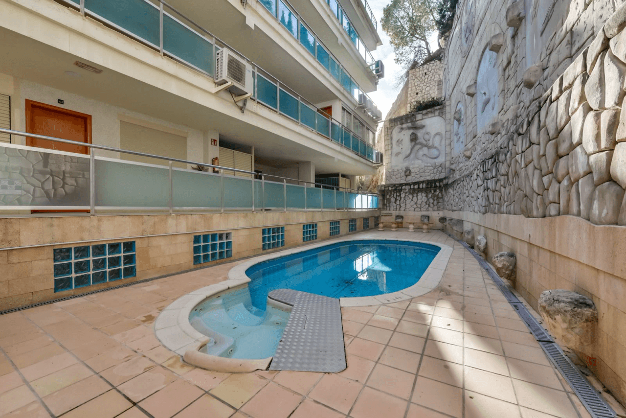 Seafront Duplex with Panoramic Views in Mascarat, Altea