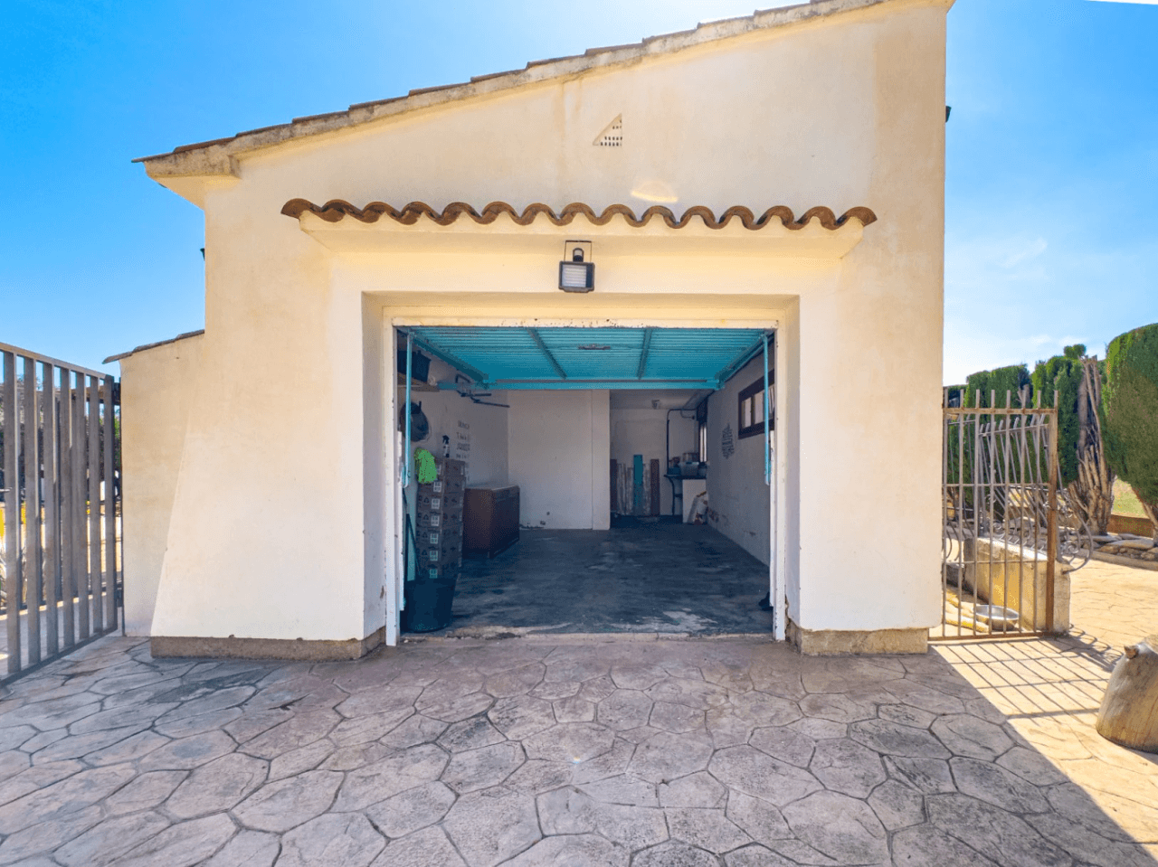 Private Mediterranean Finca with Open Mountain Views and Extensive Outdoor Living