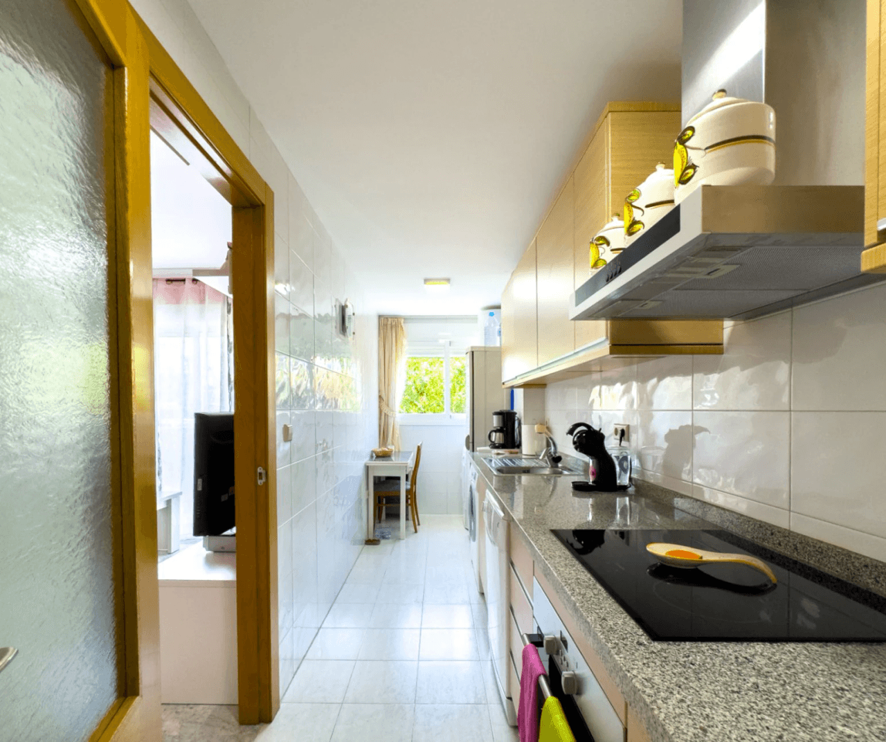 Bright Apartment with Balcony Just Steps from the Beach in Altea