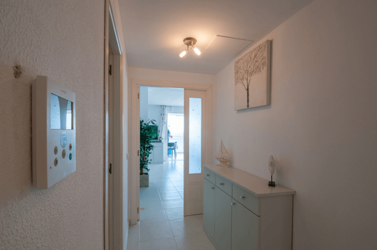 Penthouse for Sale in Calpe’s Puerto Area with Panoramic Sea Peñón Views