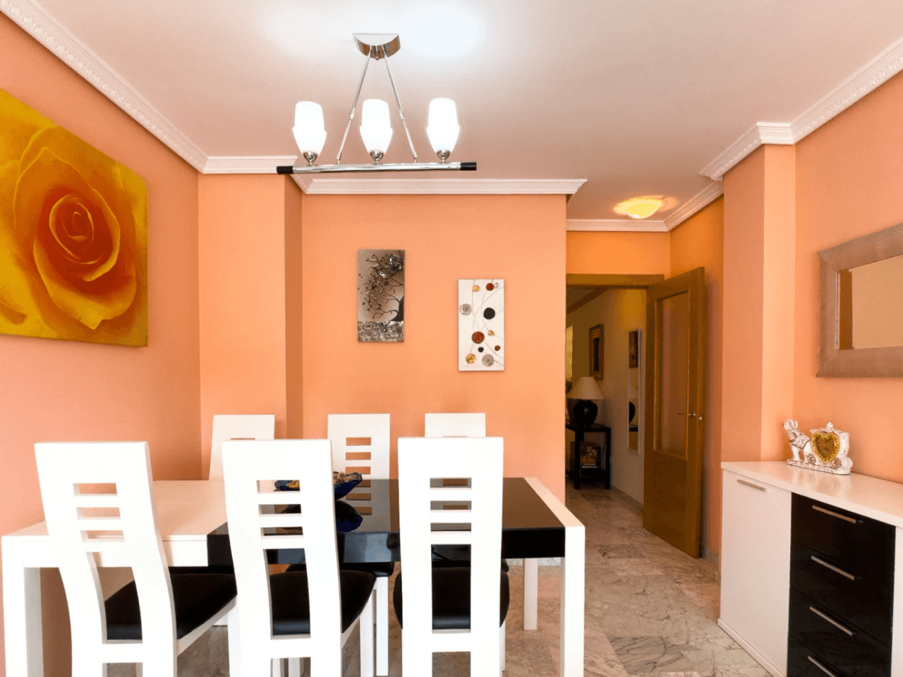 Bright Apartment with Balcony Just Steps from the Beach in Altea