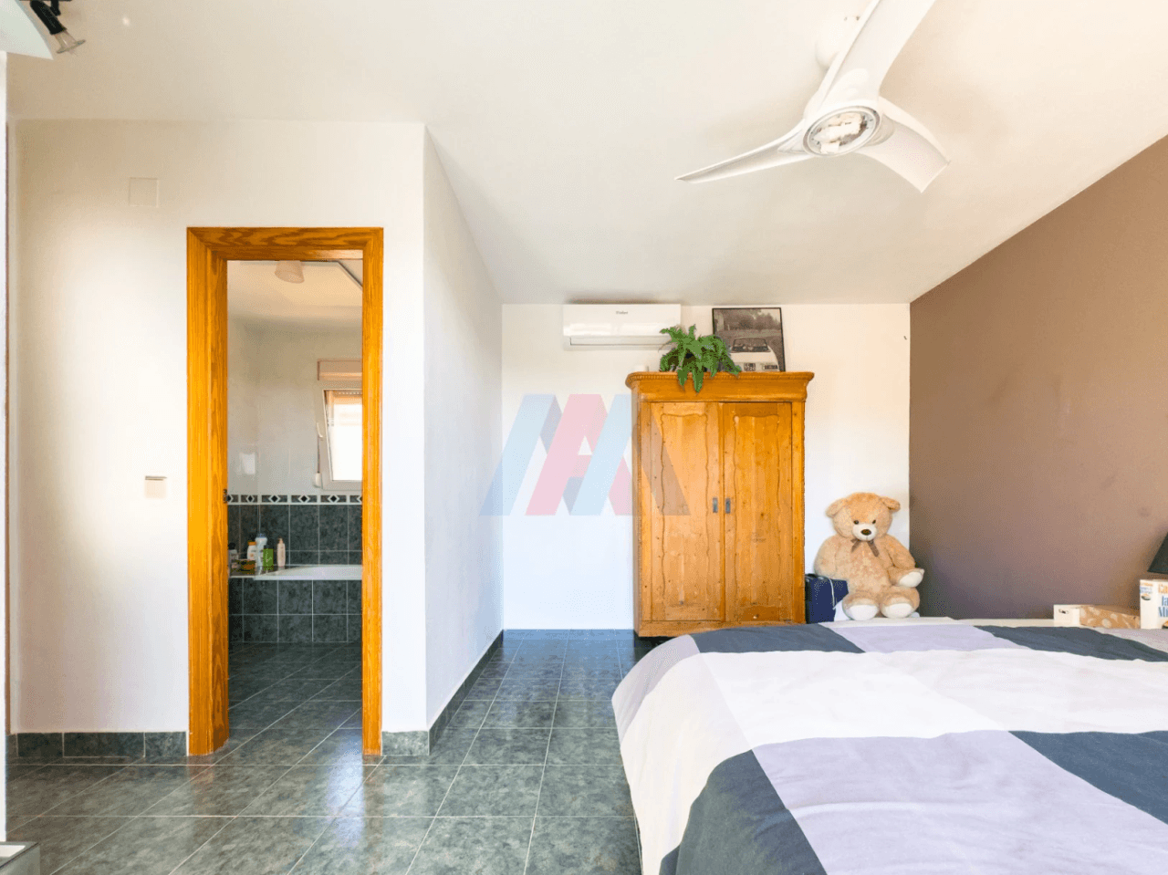 Mediterranean Villa with Sea Views, and walking distance to the sea, in Cala D'or, Campello