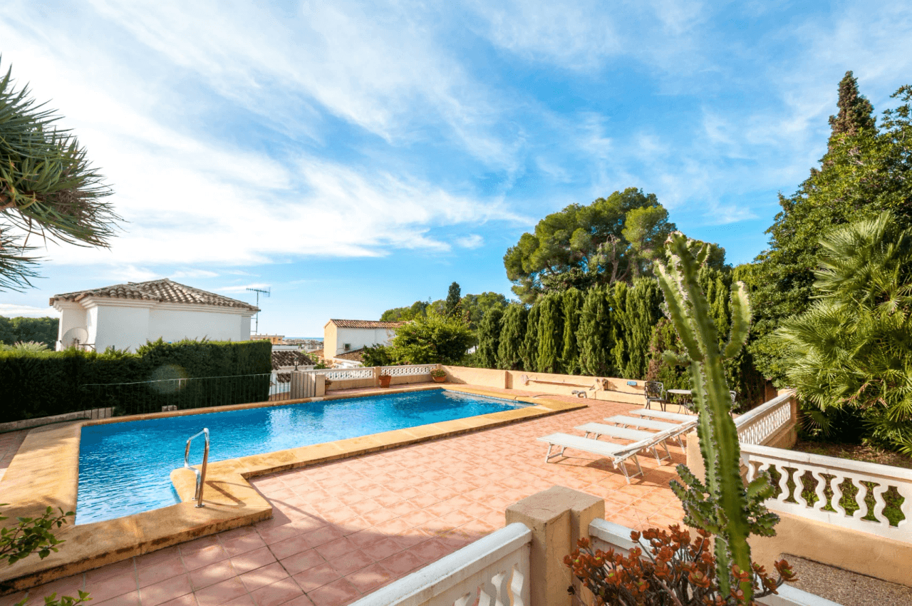 Sea View Villa for Sale in Moraira Walking Distance to Centre