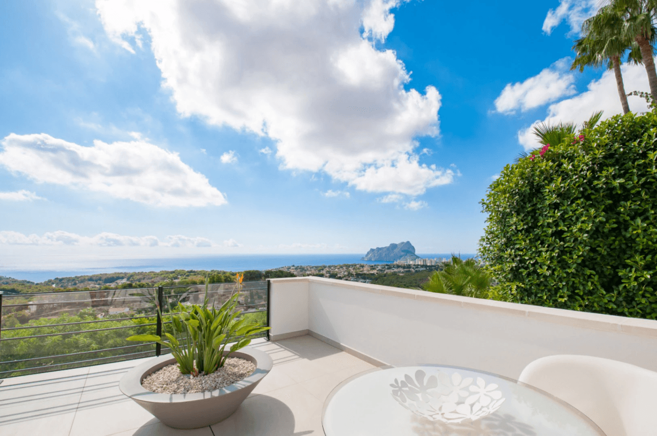 Luxury, Villa, Comfort and Spectacular Views in Benissa.