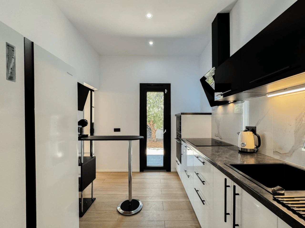 Modern Villa in the Quiet Residential area of Santa Clara, Altea