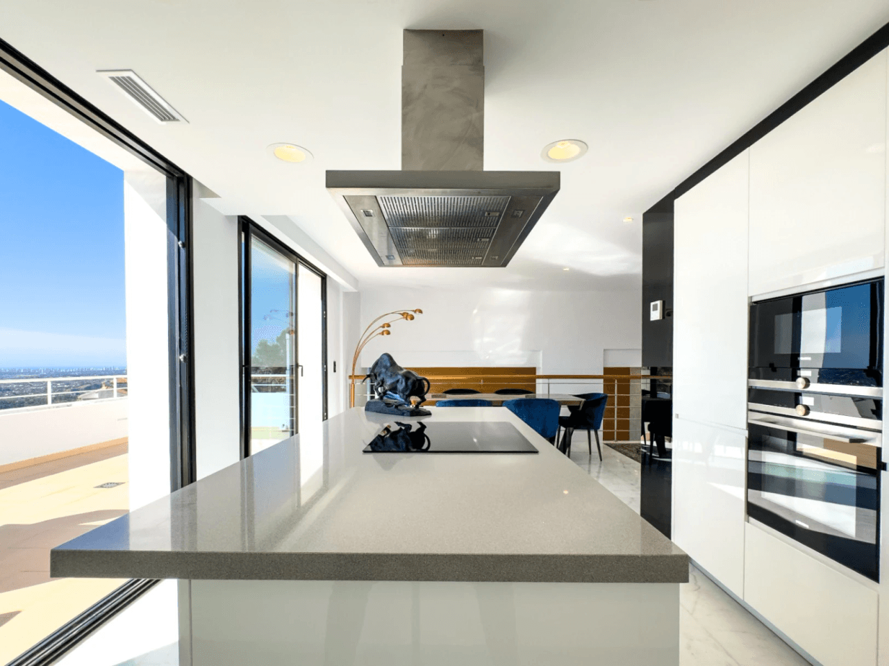 Villa of 450 m² with infinity pool and panoramic sea views in Sierra de Altea