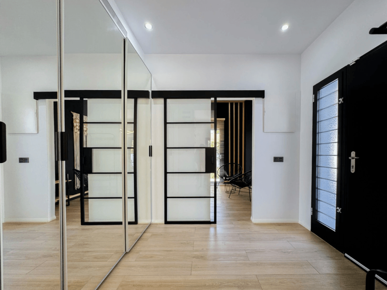 Modern Villa in the Quiet Residential area of Santa Clara, Altea