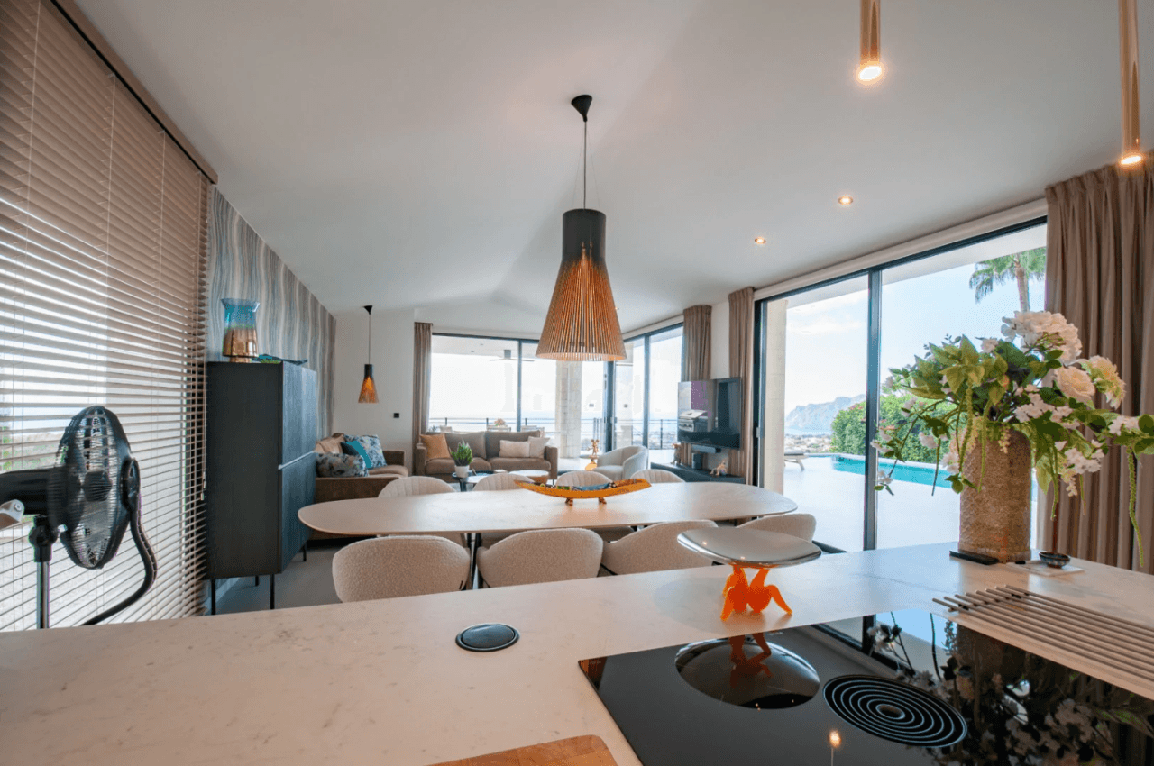 Luxury, Villa, Comfort and Spectacular Views in Benissa.