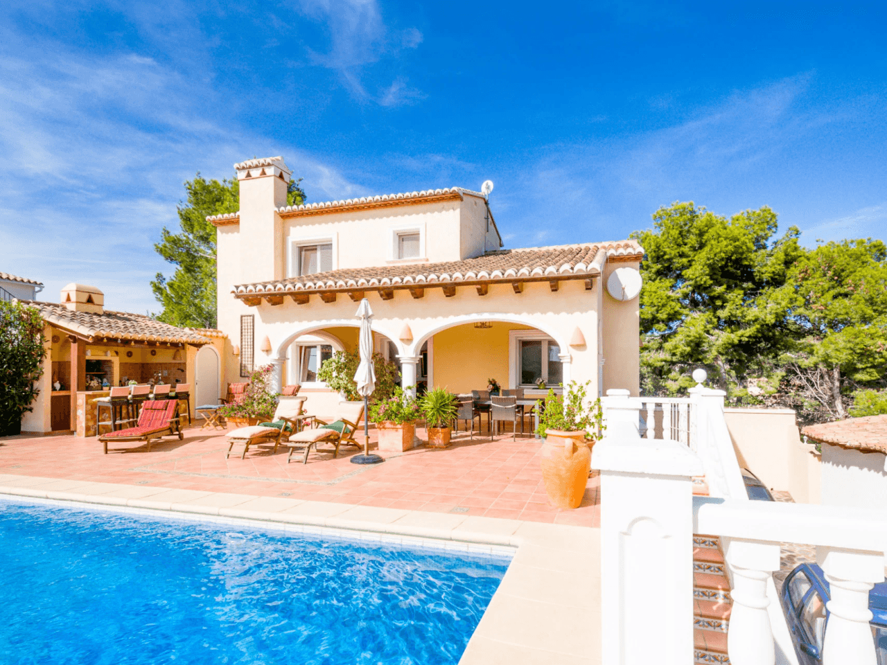 Benissa Villa with Sea Views and Separate Guest Apartment