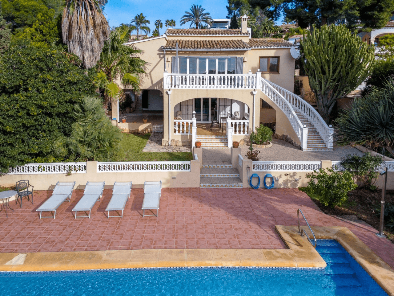 Sea View Villa for Sale in Moraira Walking Distance to Centre