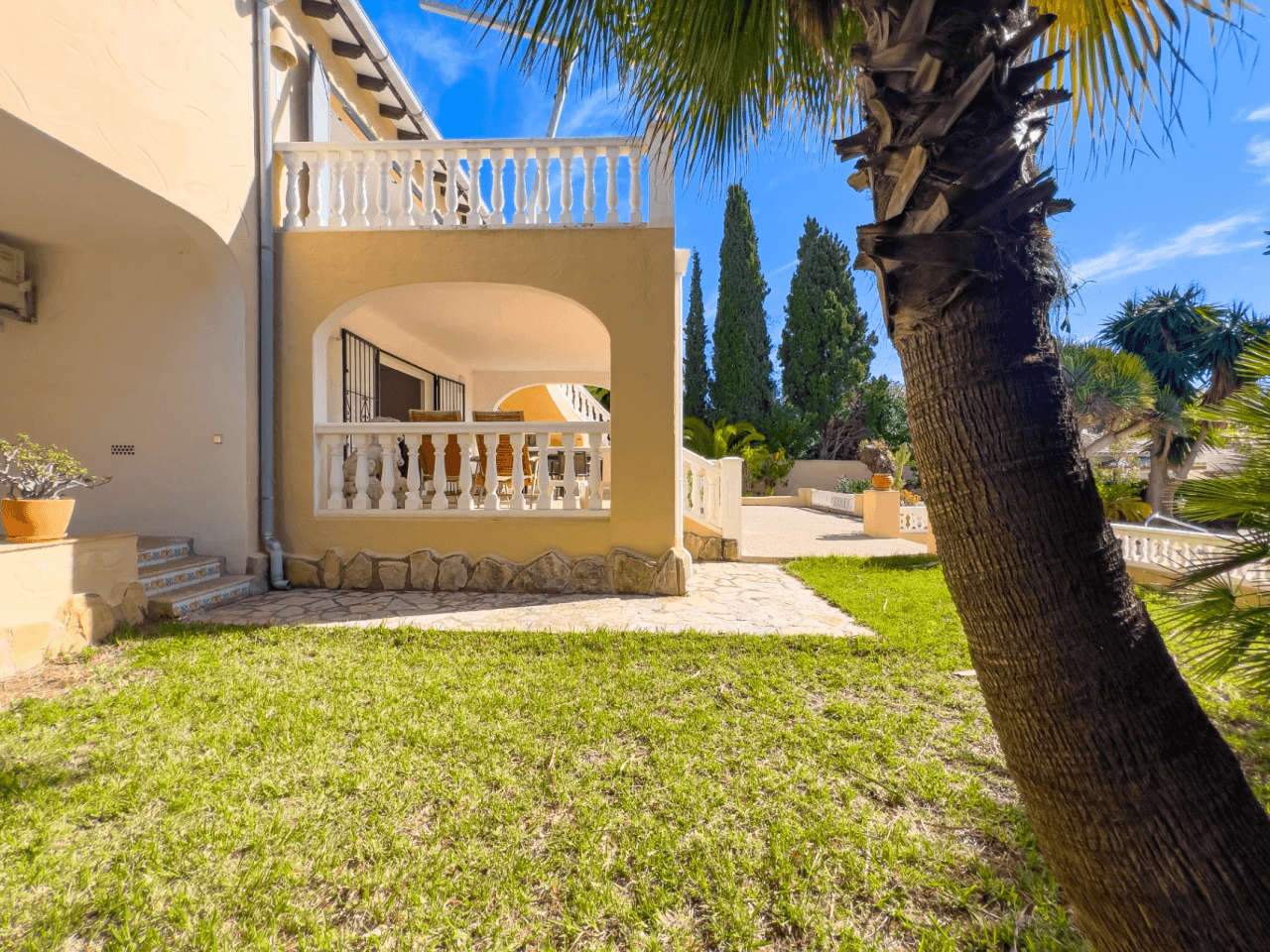 Sea View Villa for Sale in Moraira Walking Distance to Centre