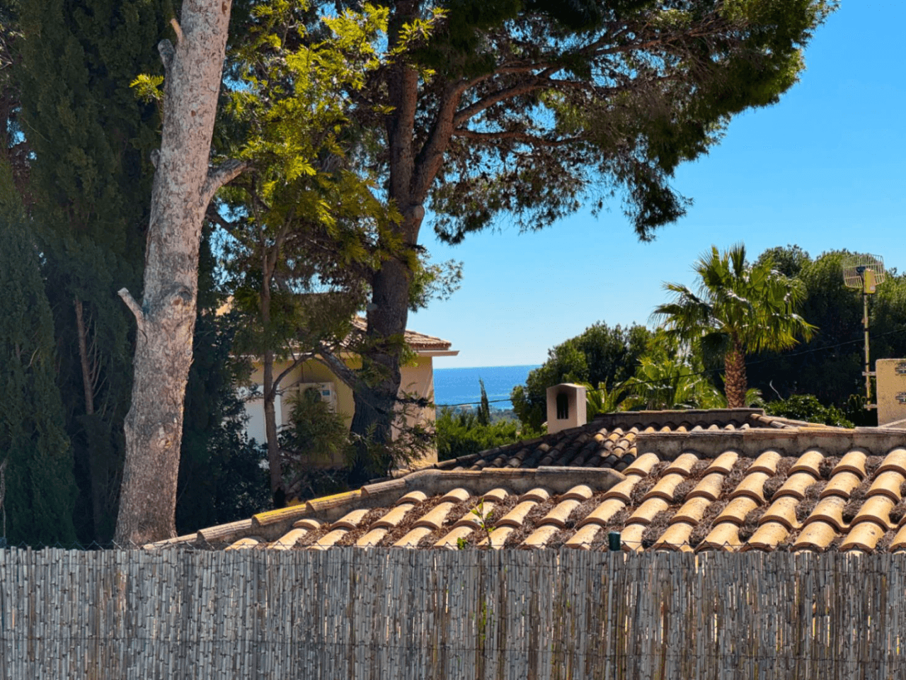Modern Villa in the Quiet Residential area of Santa Clara, Altea