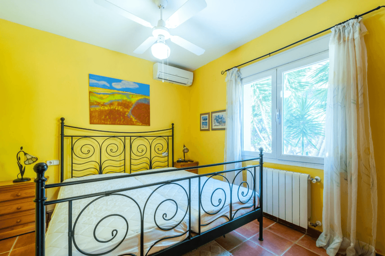 Benissa Villa with Sea Views and Separate Guest Apartment