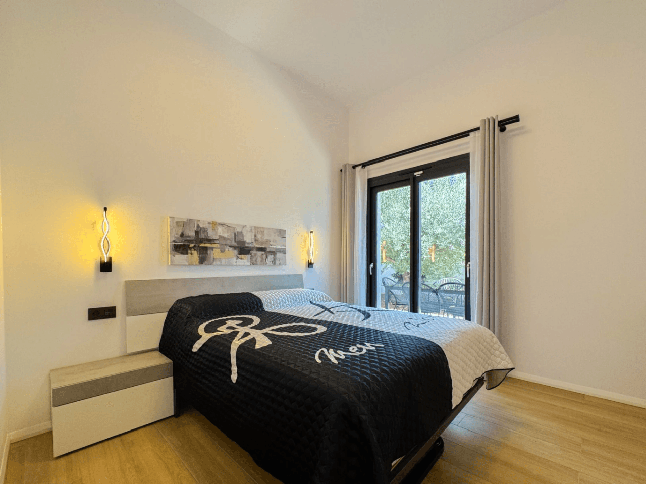 Modern Villa in the Quiet Residential area of Santa Clara, Altea