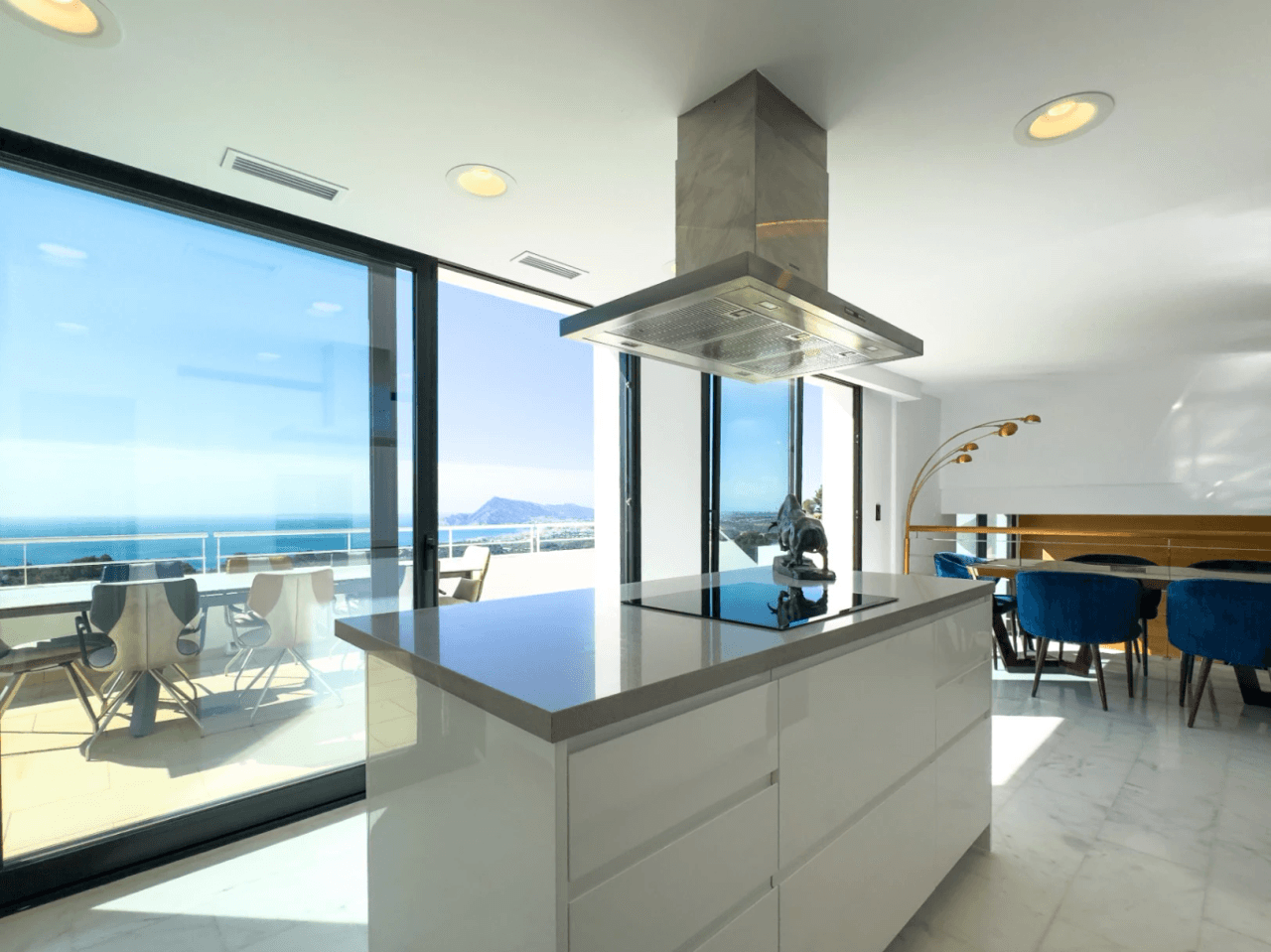 Villa of 450 m² with infinity pool and panoramic sea views in Sierra de Altea
