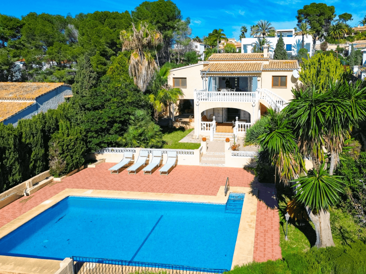 Sea View Villa for Sale in Moraira Walking Distance to Centre