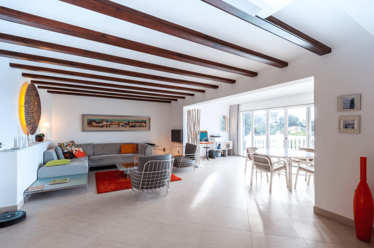 Sea View Villa for Sale in Moraira Walking Distance to Centre