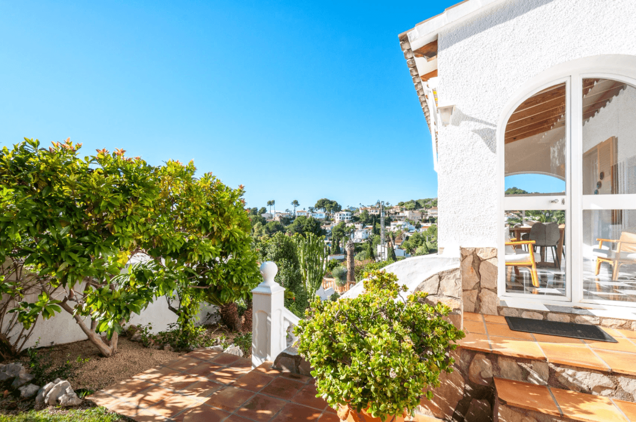 Southwest-oriented Mediterranean Villa in Benissa near San Jaime Golf Club