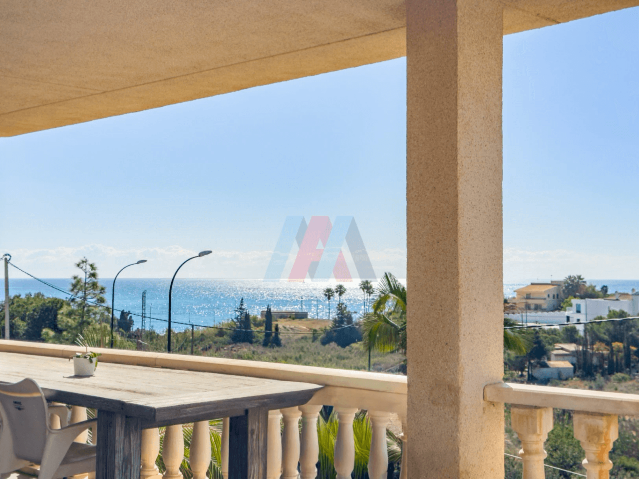 Mediterranean Villa with Sea Views, and walking distance to the sea, in Cala D'or, Campello