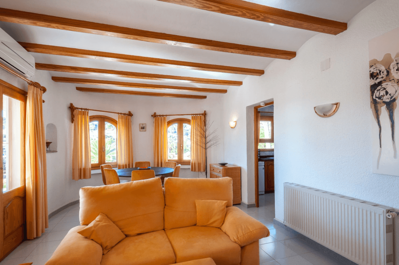 Southwest-oriented Mediterranean Villa in Benissa near San Jaime Golf Club
