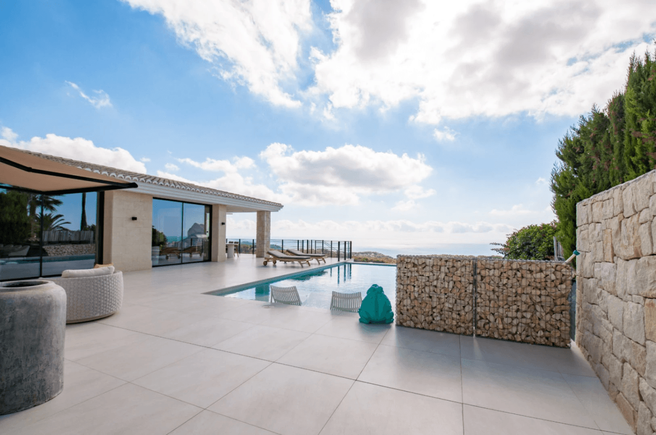 Luxury, Villa, Comfort and Spectacular Views in Benissa.