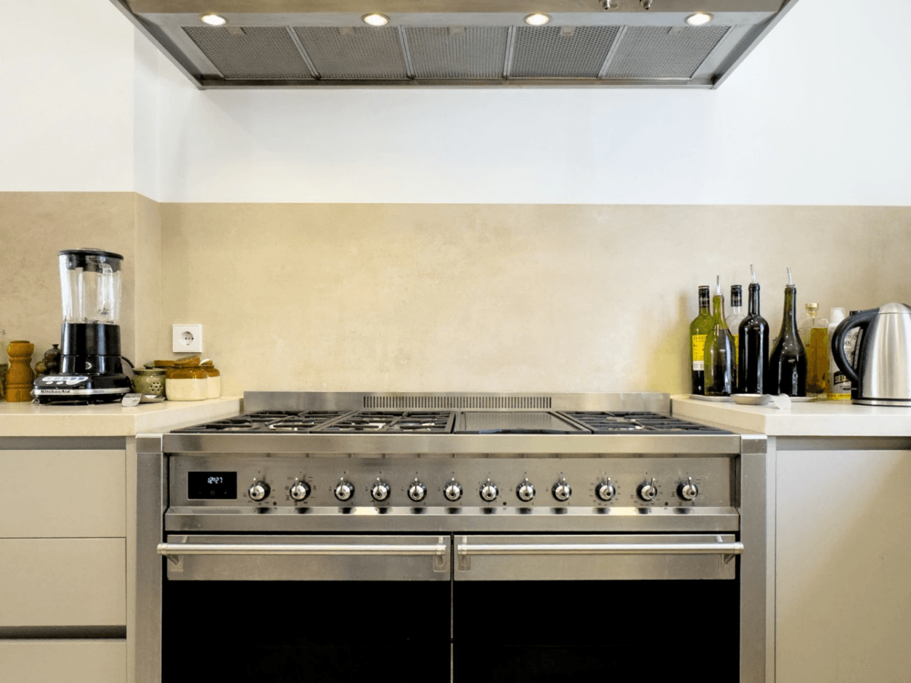 Fully Refurbished 4-Bedroom Villa with Golf, Mountain and Sea Views in Altea