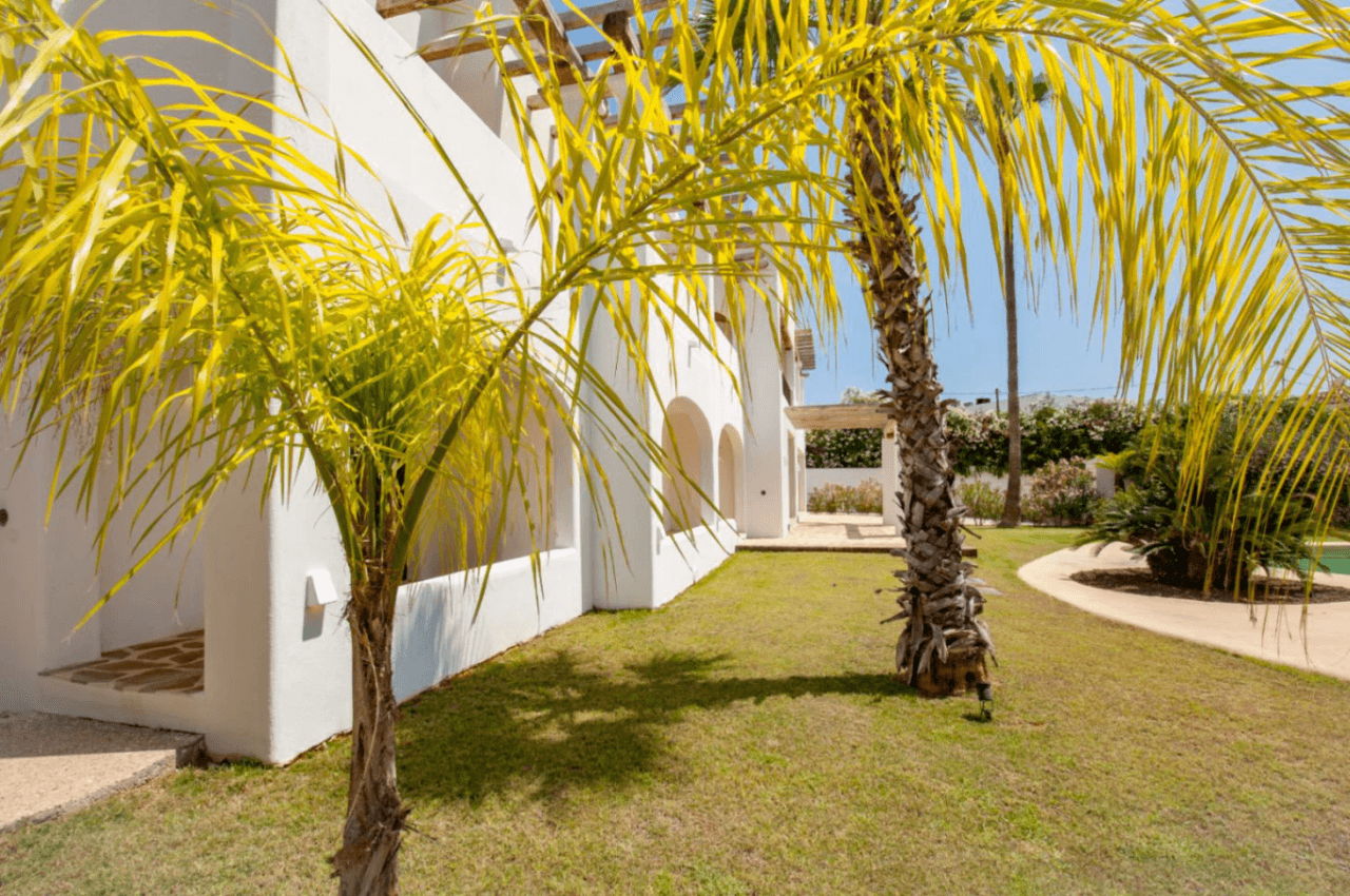 High-end designer villa for sale in San Jaime – Benissa