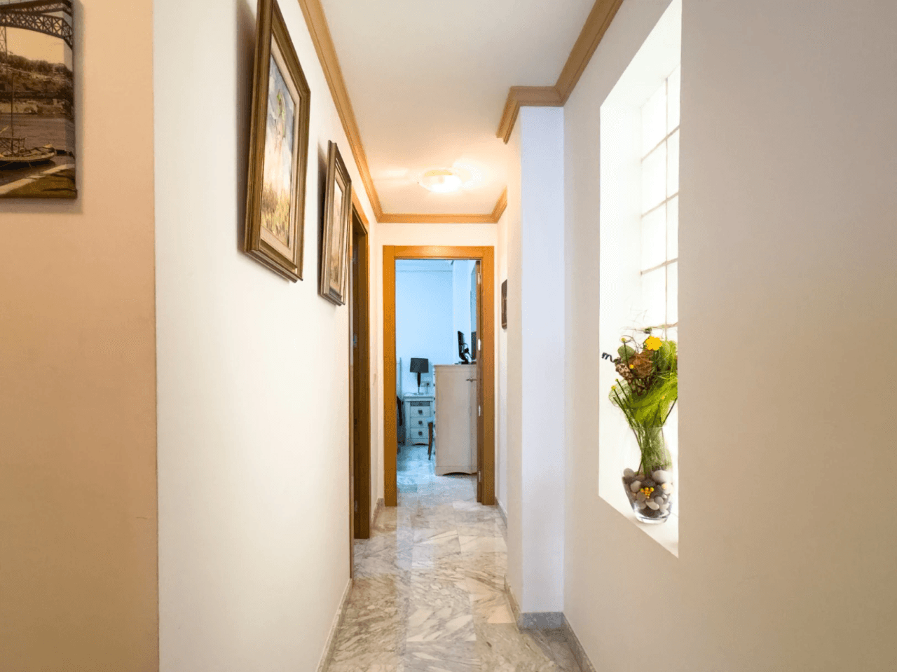 Bright Apartment with Balcony Just Steps from the Beach in Altea