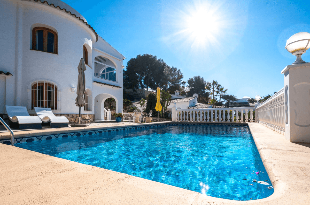 Southwest-oriented Mediterranean Villa in Benissa near San Jaime Golf Club
