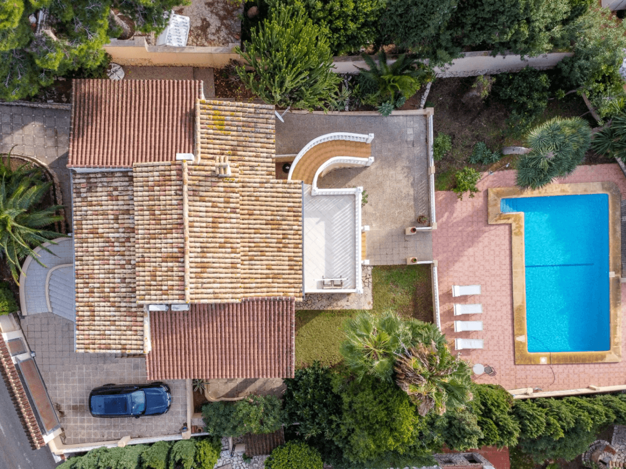 Sea View Villa for Sale in Moraira Walking Distance to Centre