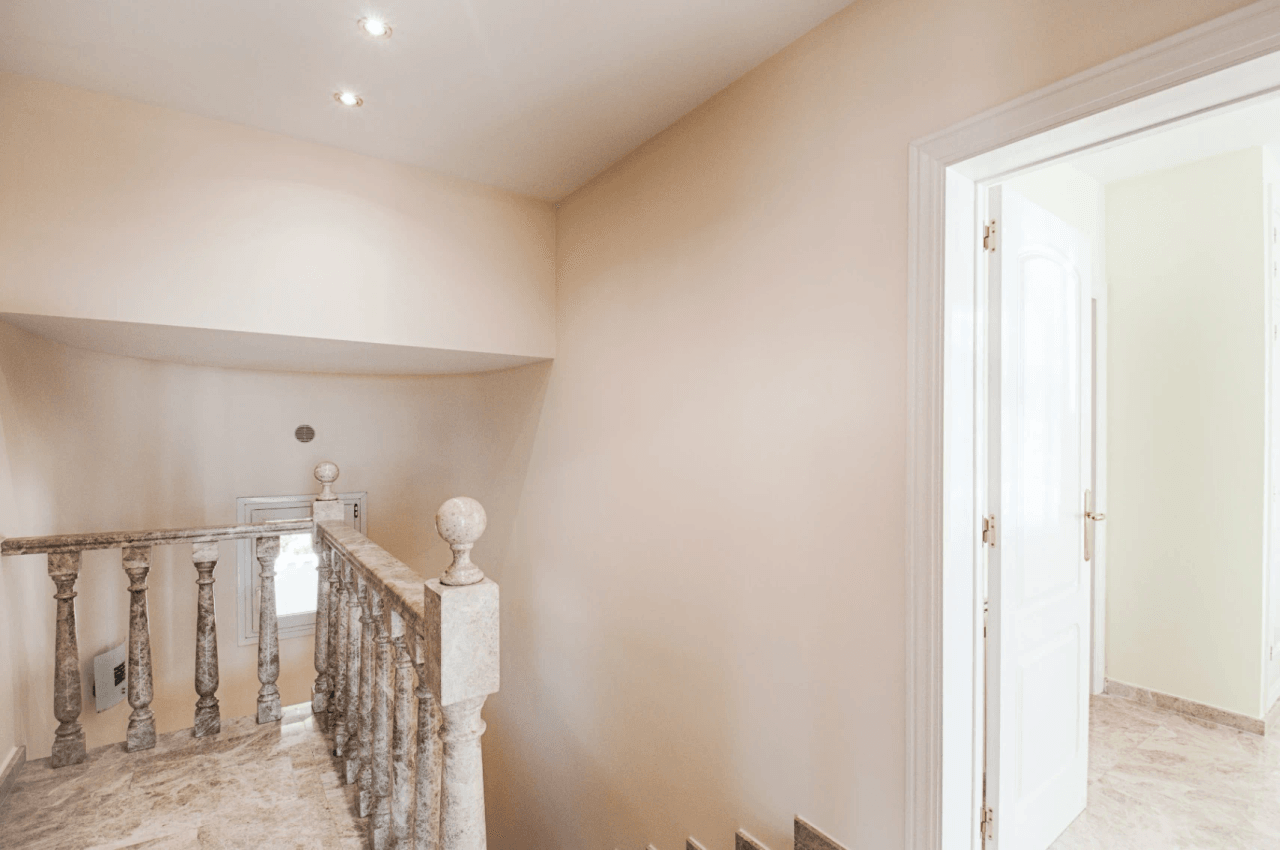 Large Elegant Villa with Sea Views for Sale in Moraira