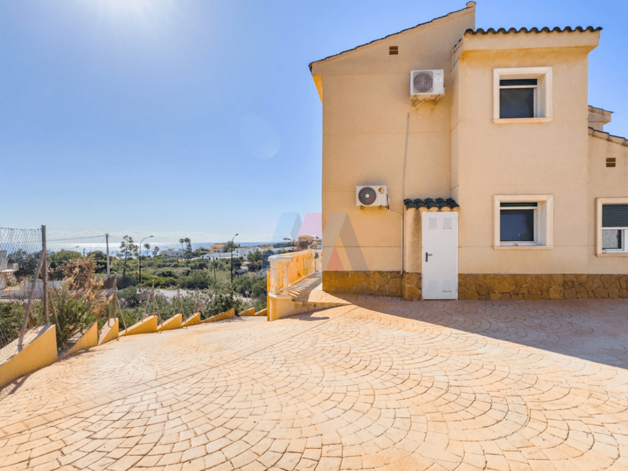 Mediterranean Villa with Sea Views, and walking distance to the sea, in Cala D'or, Campello