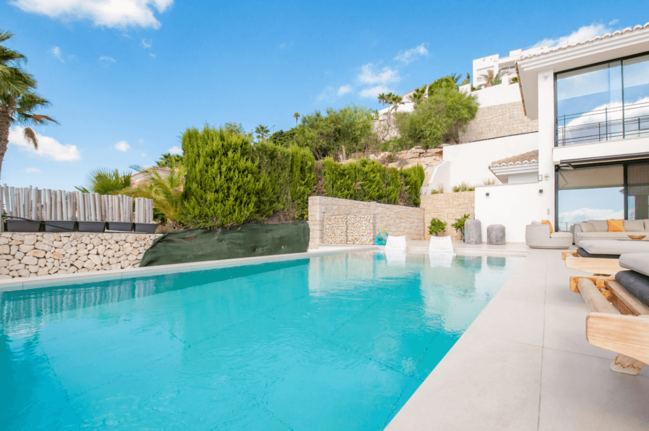 Luxury, Villa, Comfort and Spectacular Views in Benissa.