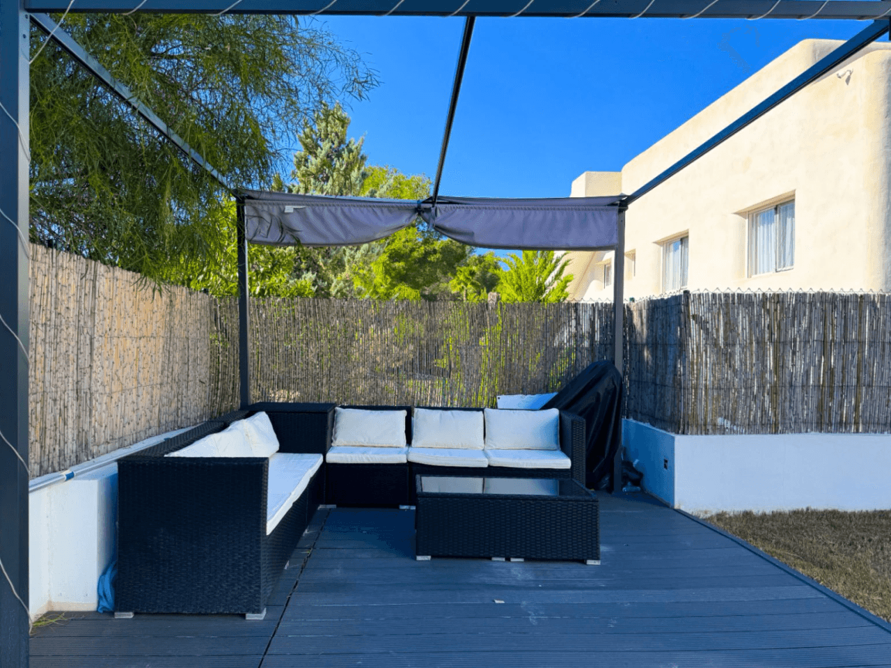 Modern Villa in the Quiet Residential area of Santa Clara, Altea