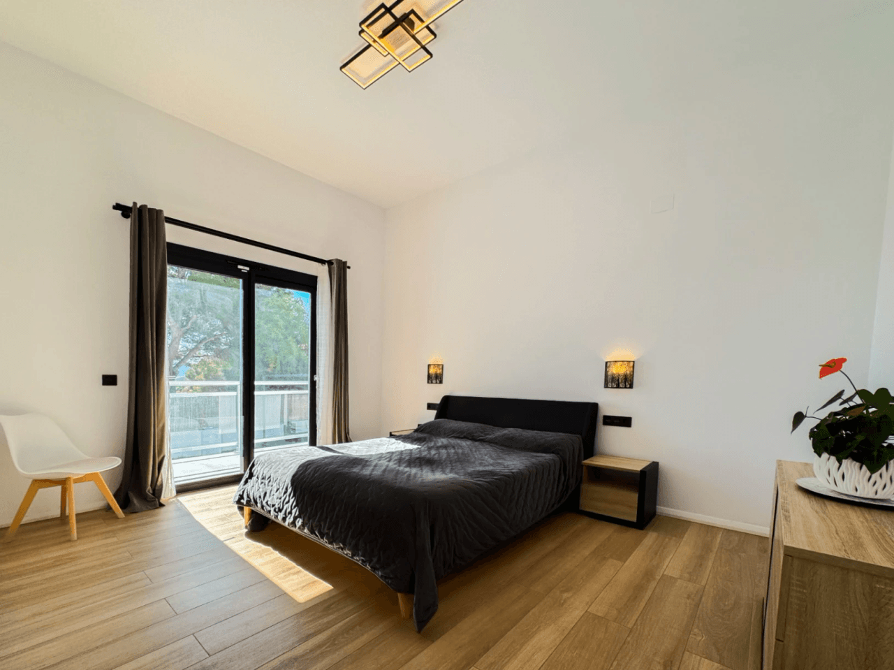 Modern Villa in the Quiet Residential area of Santa Clara, Altea