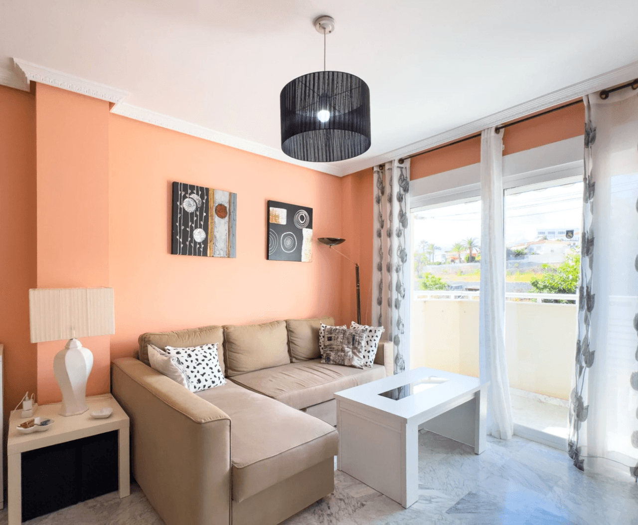 Bright Apartment with Balcony Just Steps from the Beach in Altea
