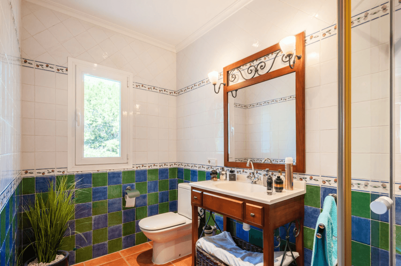 Benissa Villa with Sea Views and Separate Guest Apartment