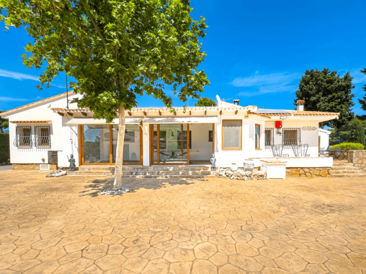 Private Mediterranean Finca with Open Mountain Views and Extensive Outdoor Living