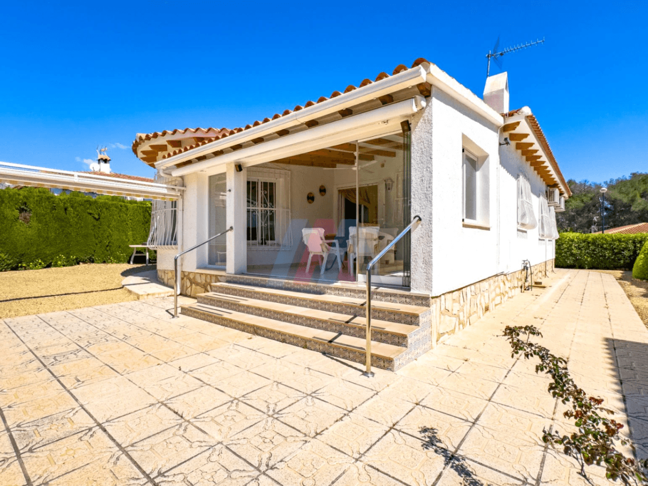 Single-level villa with private pool on 750 m² plot in La Nucía