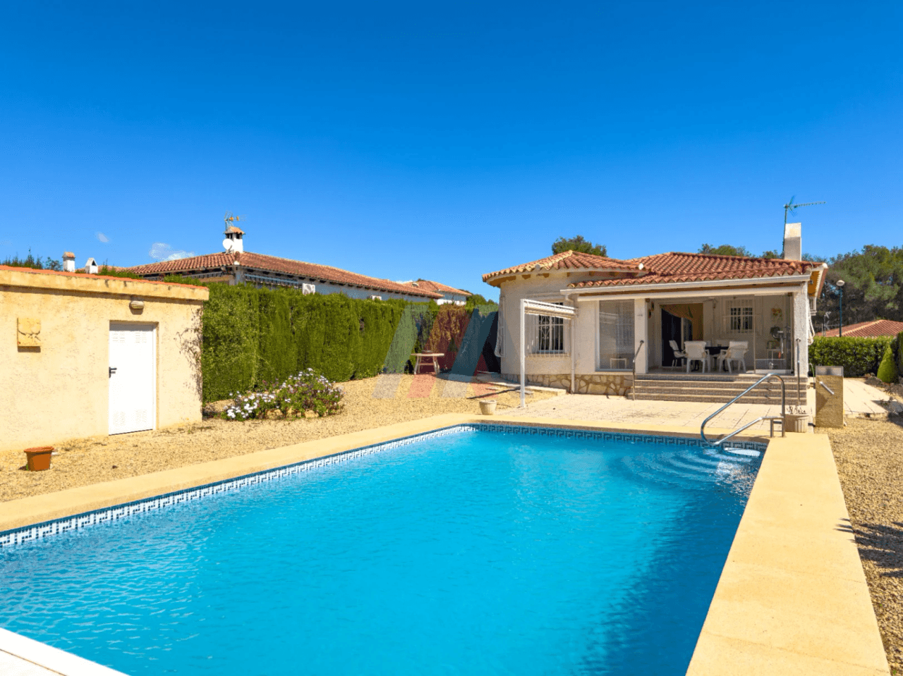 Single-level villa with private pool on 750 m² plot in La Nucía